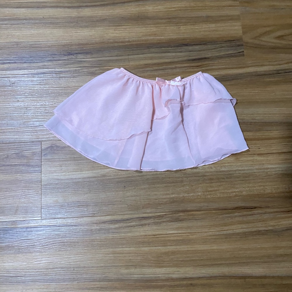 Cute size 6 small for little girls dance skirt ྀིྀིྀིྀི